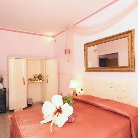 Velcamare Hotel 3*