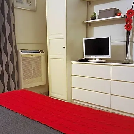 Velcamare Hotel