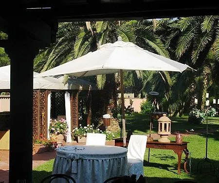 Velcamare Hotel